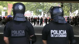 Separaron a dos policías de la Ciudad por negarse a detener un delincuente