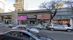 Balvanera: un hombre armado irrumpió en un centro de estética, le disparó a una empleada y se dio a la fuga
