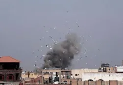 Cuáles fueron los "blancos" que bombardeó Donald Trump desde que asumió el poder