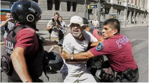 Video | ¿Te pueden detener por filmar procedimientos policiales en la vía pública?
