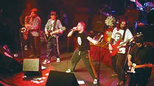 La verdad sobre Callejeros, la banda de rock barrial marcada por las tragedias