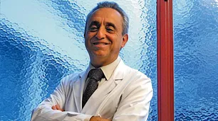 Tras el millón de contagios de coronavirus, se viralizaron los memes contra Pedro Cahn