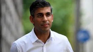Quién es Rishi Sunak, el millonario exbanquero elegido como Primer Ministro británico