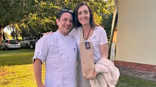 Victoria Villarruel disfrutó de una experiencia gastronómica exclusiva en el restaurante "La Torgnole" antes del Festival de Jesús María