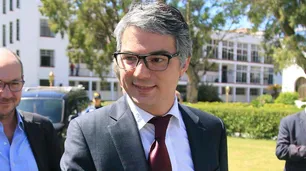 Piden apartar al juez Villena de la investigación de Insaurralde y Clerici por una presunta amistad
