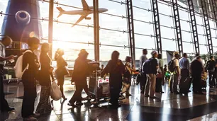 Se equivocó de acceso en un aeropuerto y provocó la cancelación de 130 vuelos
