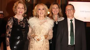 La Fundación del Hospital Fernández celebró su cena anual con la participación de distintas figuras
