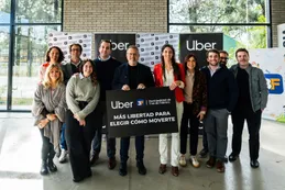 Tres de Febrero desregula Uber y lanza nuevas funciones para adultos mayores