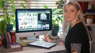 Una artista diseña cubrebocas para recaudar fondos para un santuario de animales