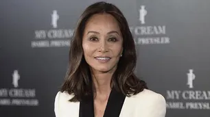 Quién es Isabel Preysler, la "reina corazones" y quiénes fueron sus parejas