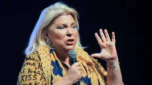 Video | El mal momento que vivió Carrió en el vuelo de regreso de Córdoba