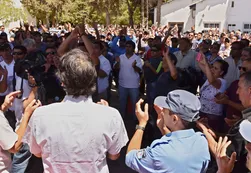 Saqueos en una Neuquén sin Policía
