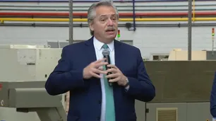 Fernández: "Cuando uno gana mucho y otros poco, no es una sociedad, es una estafa"