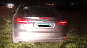 Junín: encuentran auto en estado de abandono que pertenecería al Ministerio de Transporte