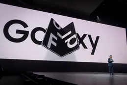 Samsung trabaja en celulares que se pueden doblar
