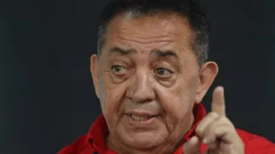 Qué se dijeron Luis D'Elía y Alberto Fernández tras el brutal mensaje del dirigente piquetero al expresidente