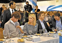 Lousteau acepta una alianza con Stolbizer, pero con Massa afuera