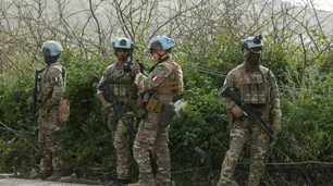"Nosotros no matamos al soldado francés de la ONU": Hezbolá rechazó las acusaciones de Macron en el Líbano