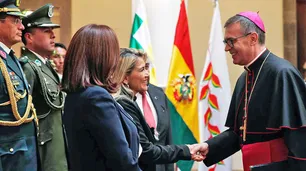 Ofensiva legal del gobierno de Añez contra Morales
