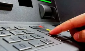 Empleados públicos de Córdoba denuncian descuentos totales de sus salarios por parte de Bancor