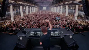 Hernán Cattáneo, “el viejito” que reunirá a 30 mil fanáticos en Córdoba en un show internacional único
