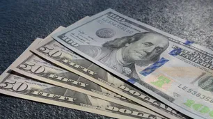 Sorpresa en el mercado ante la baja del dólar: “Hay una presión a la baja, producto del resultado de la elección”