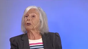 Beatriz Sarlo: "Me ofrecieron la vacuna bajo la mesa y dije 'jamás prefiero morirme ahogada de Covid'"