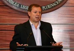 El Presidente del Senado boliviano: "¿Qué hará la esposa de Macri sin bolivianos en sus talleres?"