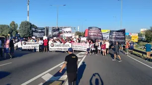 Lustramax: despidos, amenazas y un conflicto gremial en pleno debate por la Reforma Laboral
