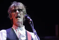 El hermano de Spinetta indignado: "Luis no está para defenderse"