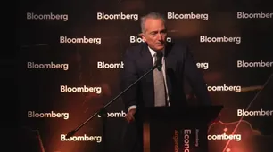 Emilio Ocampo: “No vamos a eliminar el peso, los argentinos optarán cual moneda usar”