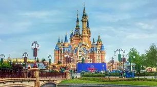 Más de 34 mil personas que visitaron Disney Shanghái, aisladas por un caso positivo de Covid-19