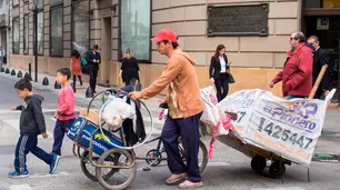 Organizaciones advierten por la desprotección de miles de chicos: “El hambre es un crimen”