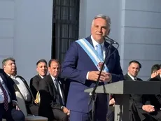 Llaryora contra la grieta: “Arruina hasta los domingos en familia”