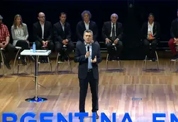 Macri: "Hay gremios que violan las normas y hacen paro"