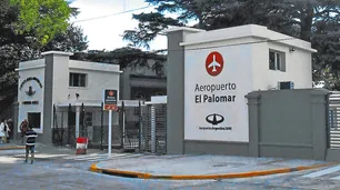 Miguel Livi: "No hace falta mantener el aeropuerto de El Palomar"