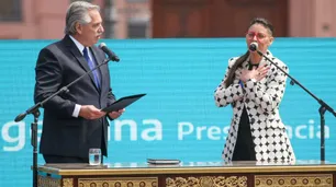 El gobierno denunció a Canosa y Laura Di Marco por "expresiones violentas" sobre Florencia Kirchner