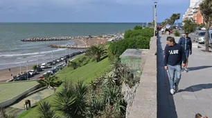 Vacaciones 2025: ¿Costa argentina o playas de Brasil?