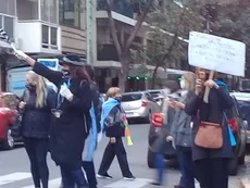 Nuevo cacerolazo frente al edificio en que vive Cristina Kirchner