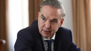 Pichetto repudió "la falta de coraje y solidaridad" frente a las agresiones del gobierno a periodistas