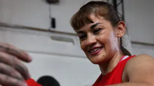 Marcela "La Tigresa" Acuña: "La argelina no puede boxear con otras chicas porque tiene ventaja deportiva"