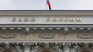 Rusia enfrenta una revisión de pago de bonos y podría caer en default