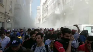 Duros enfrentamientos entre dos facciones del sindicato de Comercio