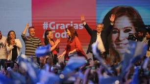 Alberto Fernández y Cristina Kirchner perdieron contra Macri en sus mesas