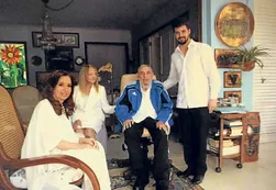 Historia de la foto de CFK, su yerno y Fidel