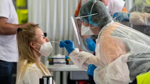 Pandemia imparable: más de 19 millones de casos de coronavirus en todo el mundo