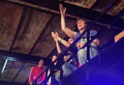 El show continúa para el viceprocesado Boudou: rock y relax con "La Mancha"