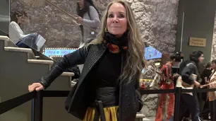 Mónica Poggio: la argentina que a sus 70 años se animó a cumplir un sueño que la llevó a la alfombra roja