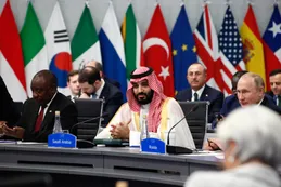 El príncipe saudita encuentra amigos y rechazo en la cumbre del G20