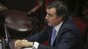 Para Esteban Bullrich, Oscar Aguad "no tiene ninguna responsabilidad" en el hundimiento del ARA San Juan